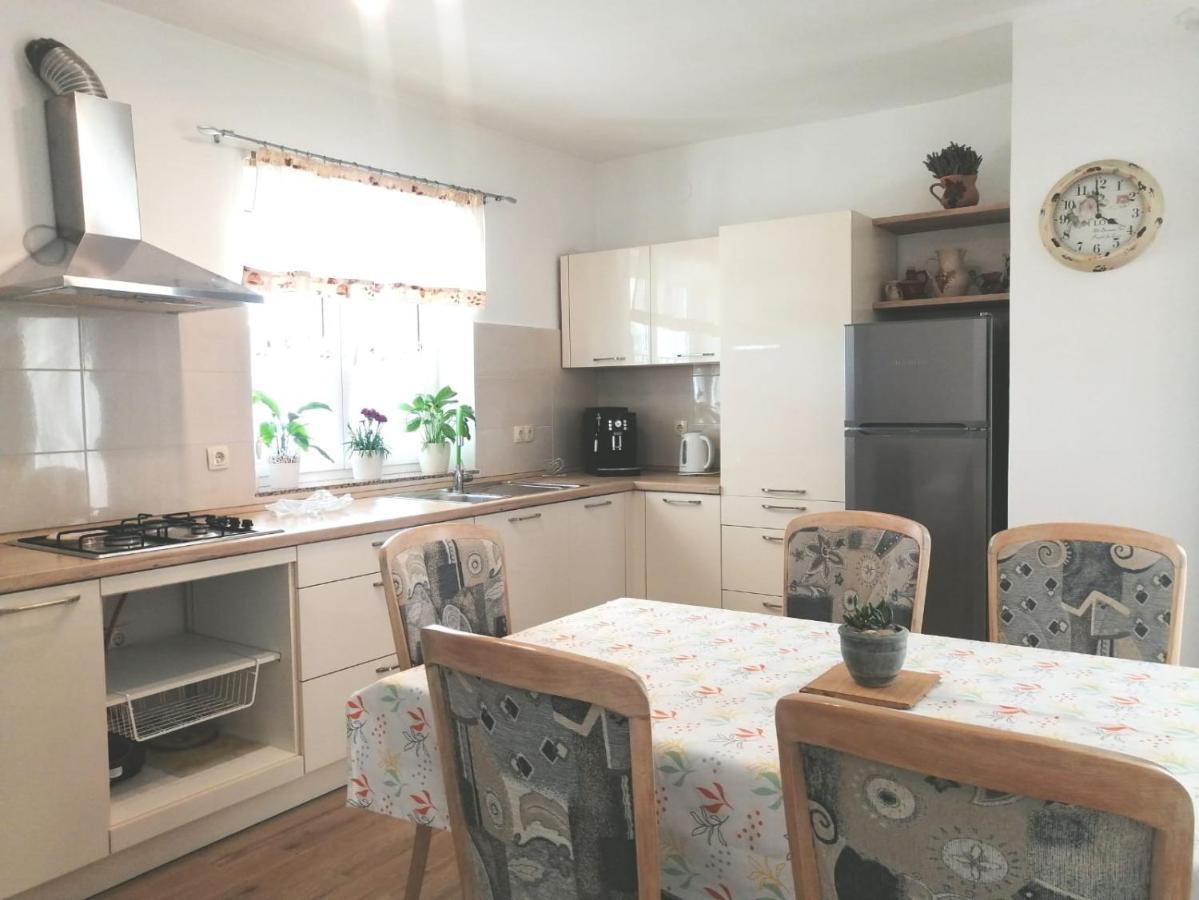 Lovely Sea View House In Malinska Island Krk Dış mekan fotoğraf